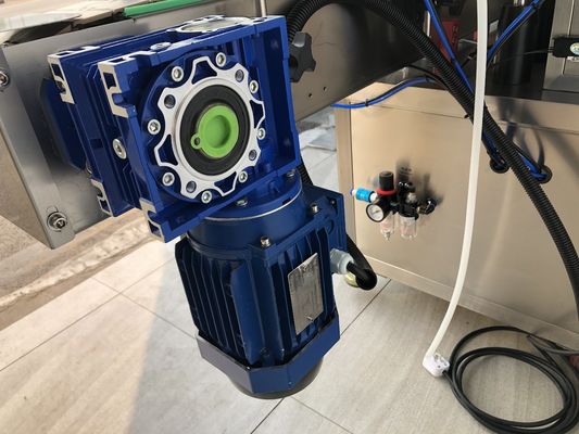 SUS304ギアポンプ詰め機 4頭