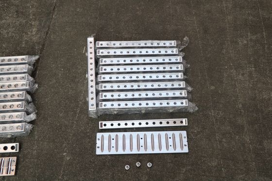 12ホールクレヨンダイ リップスティック模具 オーダーメイドロゴ 1分間に3~5回模具