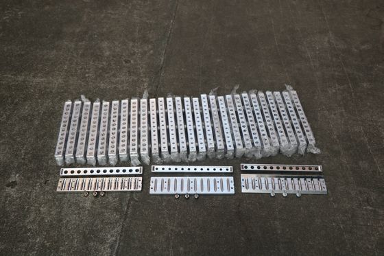 12ホールクレヨンリップスティック模具キット 硬いリップスティック形成模具