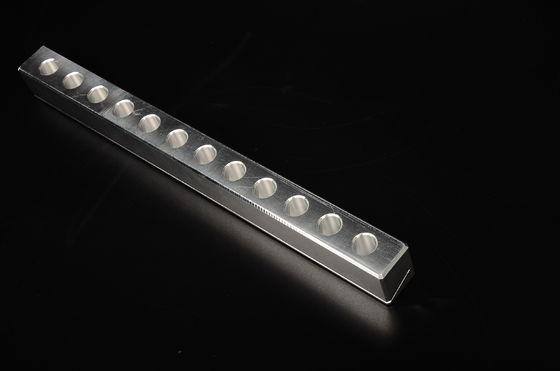 12 穴 鋳造 メタル リップスティック 模具 3-5 模具 / 分